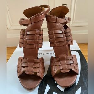 NINE WEST WOMENS HIGH HEEL LEATHER SHOES SIZE 5